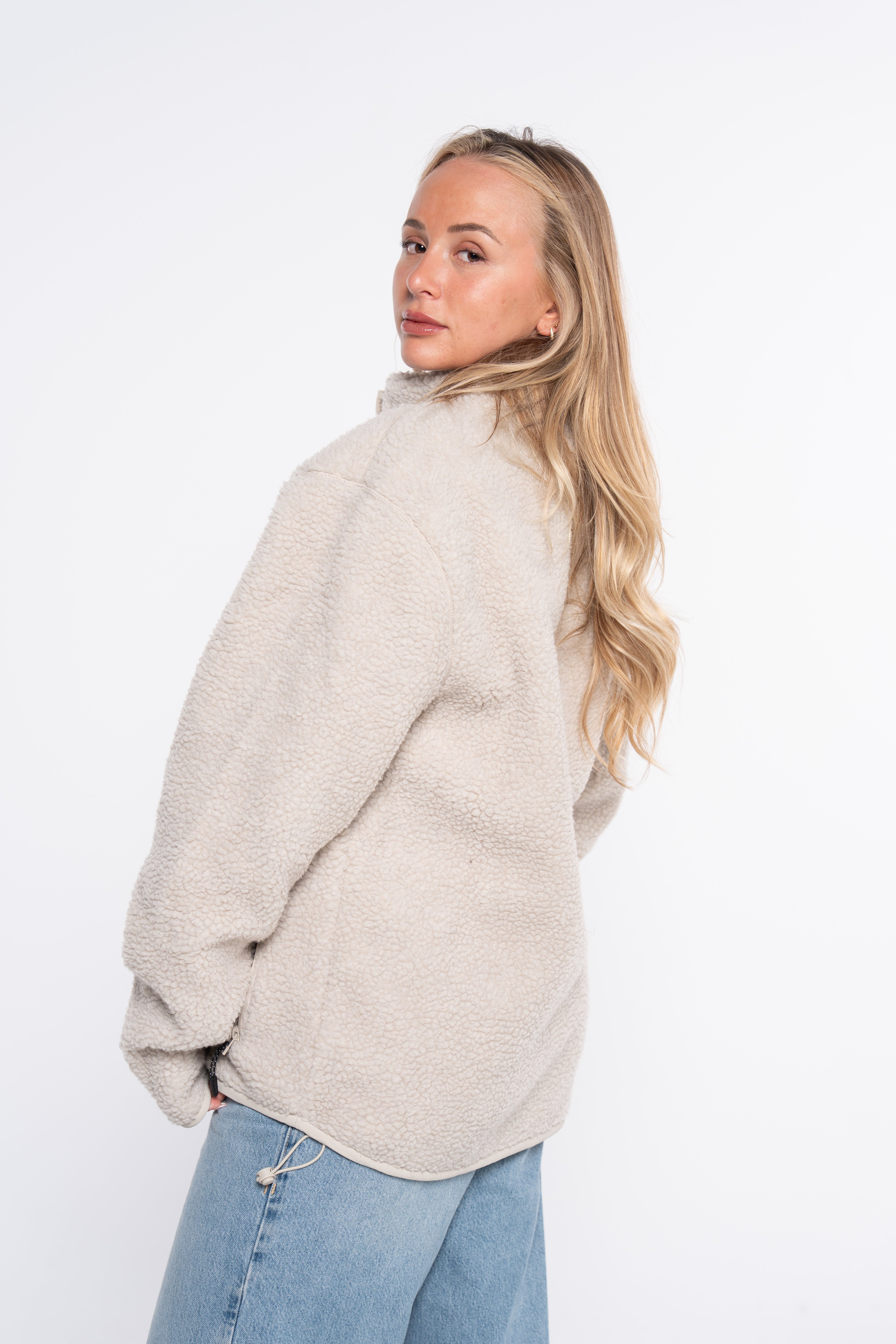 CHAQUETA SHERPA CREMA
