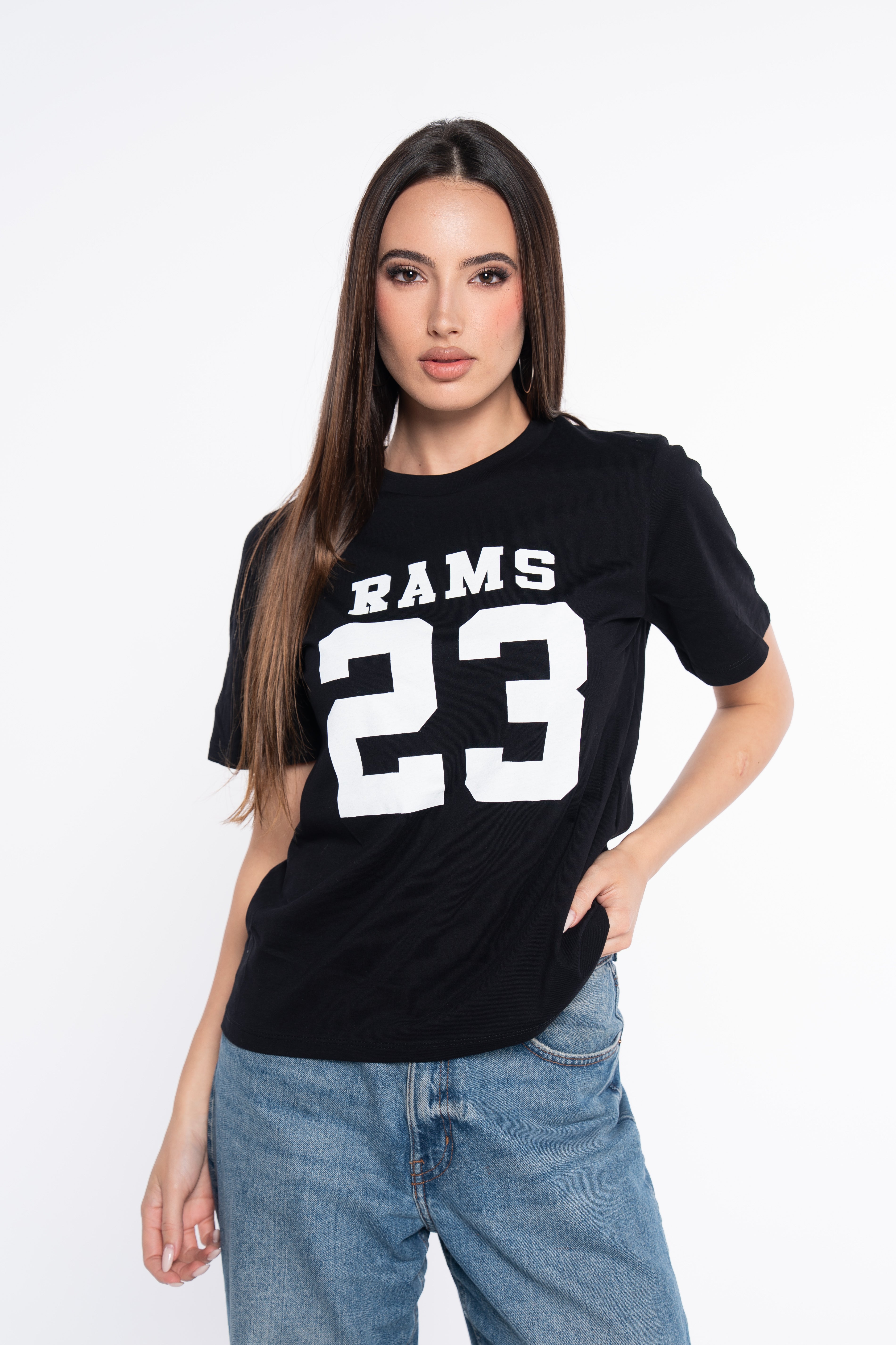 CAMISETA CLASSIC LOGO NEGRO