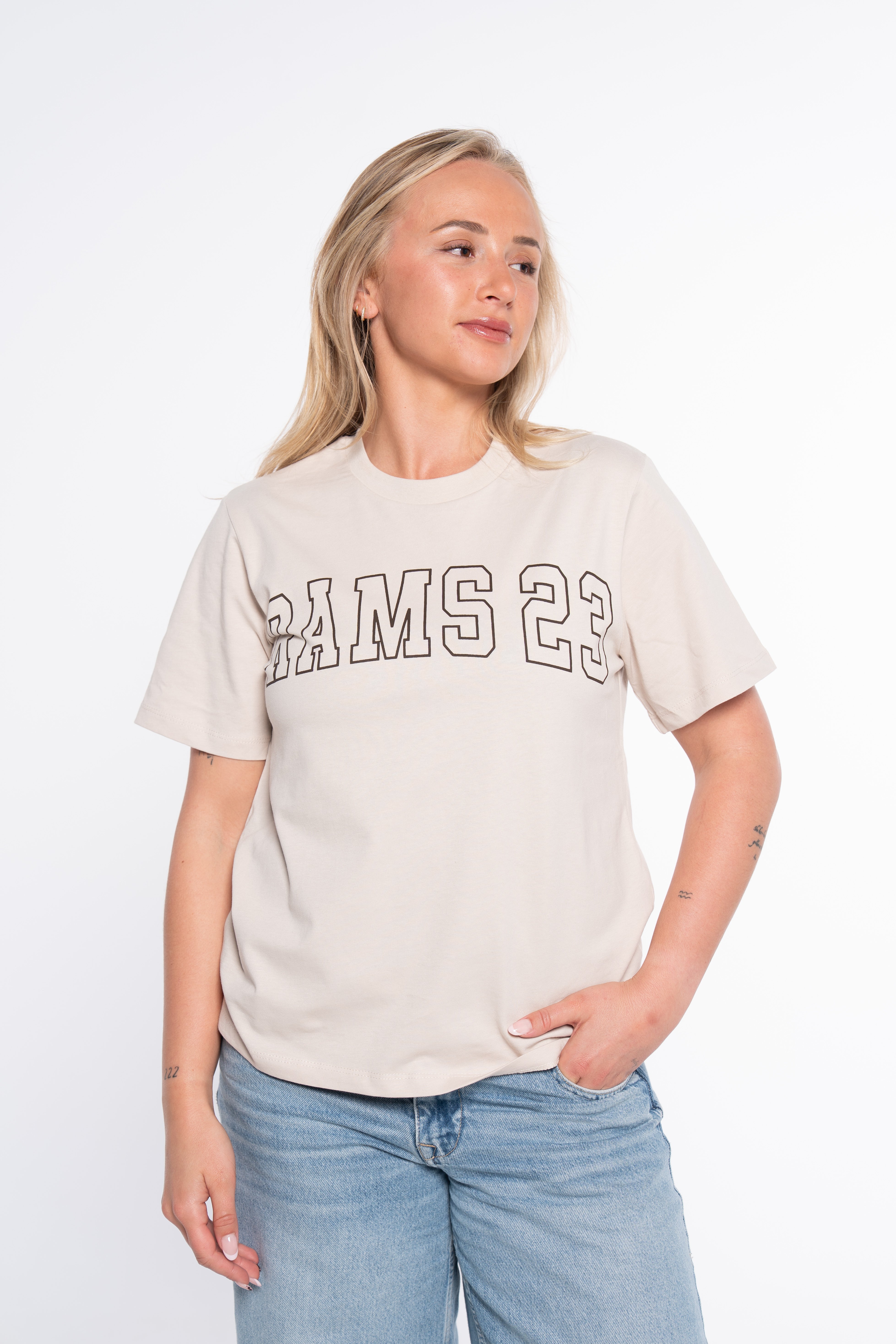 Camisetas RAMS23 CAMISETA CLASSIC UNIVERSITY CREMA – CREMA