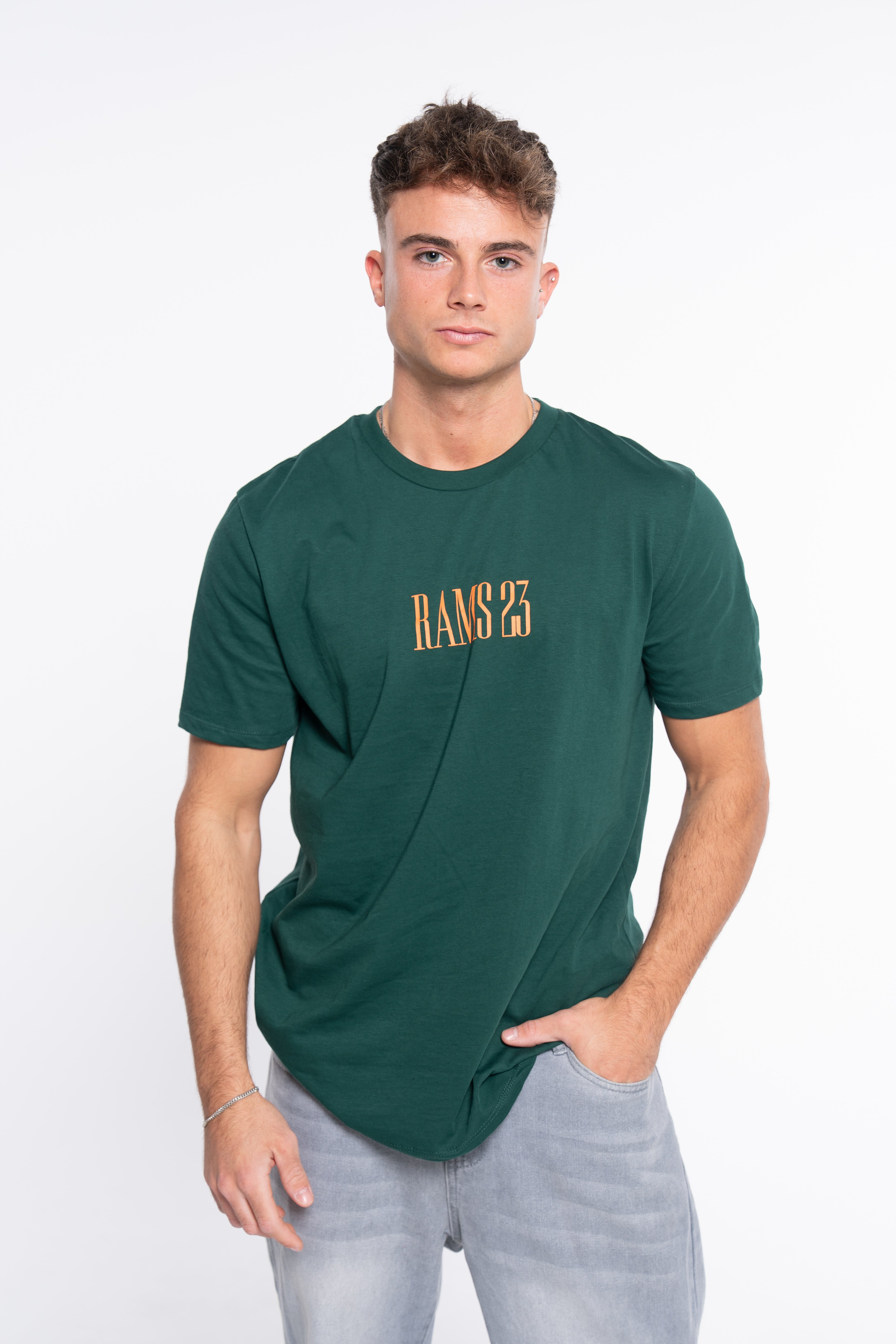 Camisetas RAMS23 CAMISETA NEWS VERDE – VERDE BOTELLA