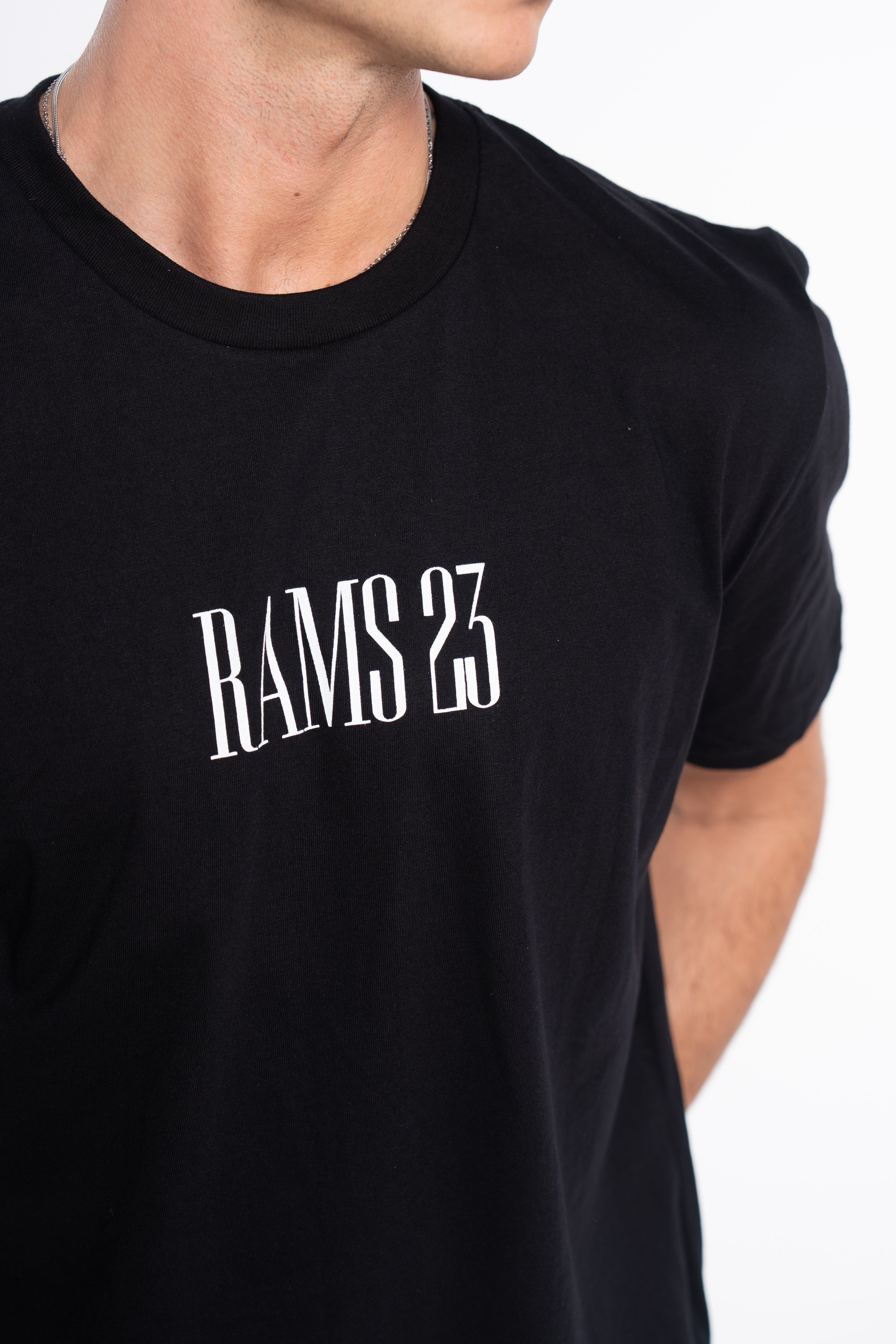 CAMISETA NEWS NEGRA